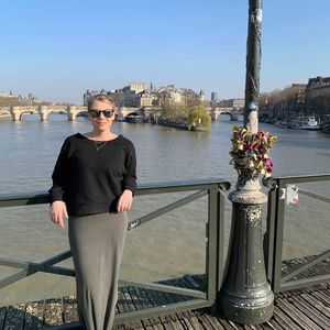 Meet your Posher, Nicole